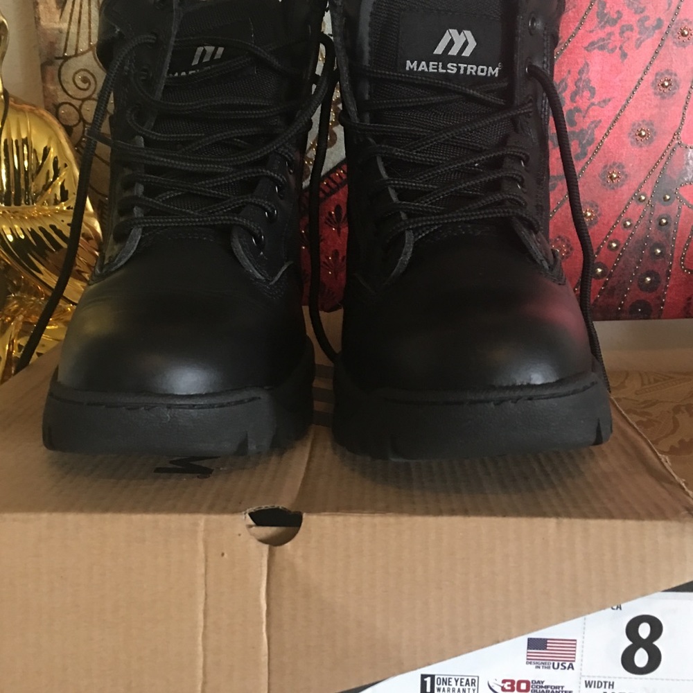 Maelström Women's Tactical Boots Size 8M.
